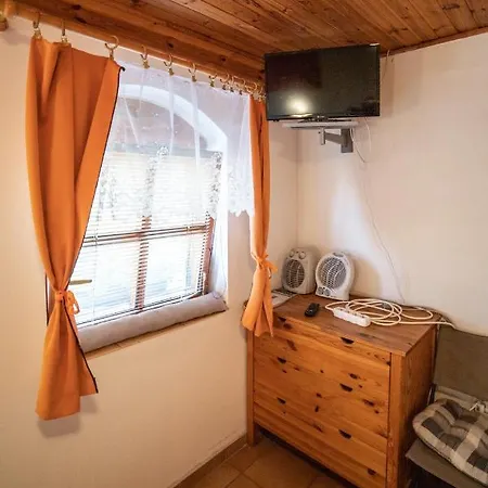 Vinny Sklep U Terezy A Jakuba Apartment