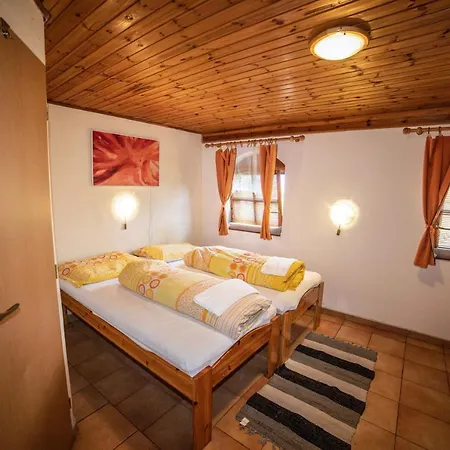 Apartment Vinny Sklep U Terezy A Jakuba Moravska Nova Ves